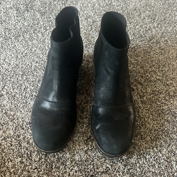 Sorel Chelsea boots - Picture 2 of 6